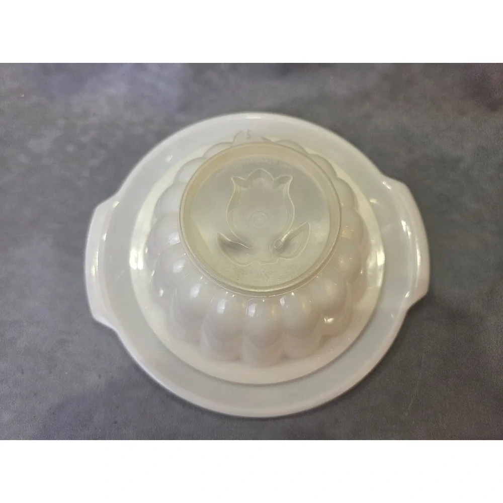 Vintage Tupperware Jel-N-Serv Jello Mold Set Sheer White with 4 Decorative Seals